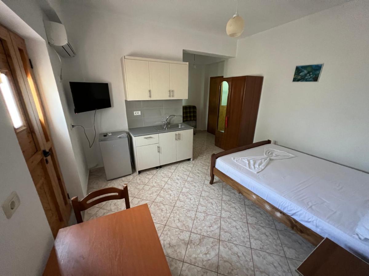 Vila Ab Villa Ksamil Eksteriør billede